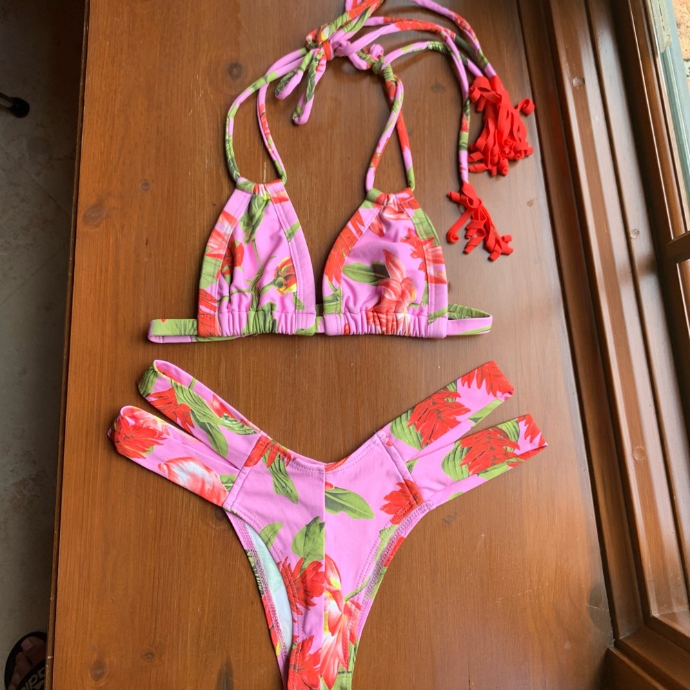 Tropical pink Montce Bikini